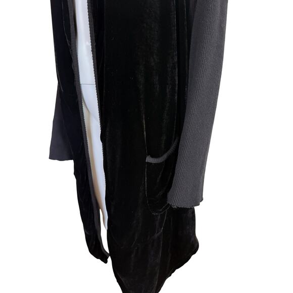 JOHNNY WAS PETE & GRETA BLACK VELVET HOODED CARDIGAN DUSTER - Picture 5 of 8